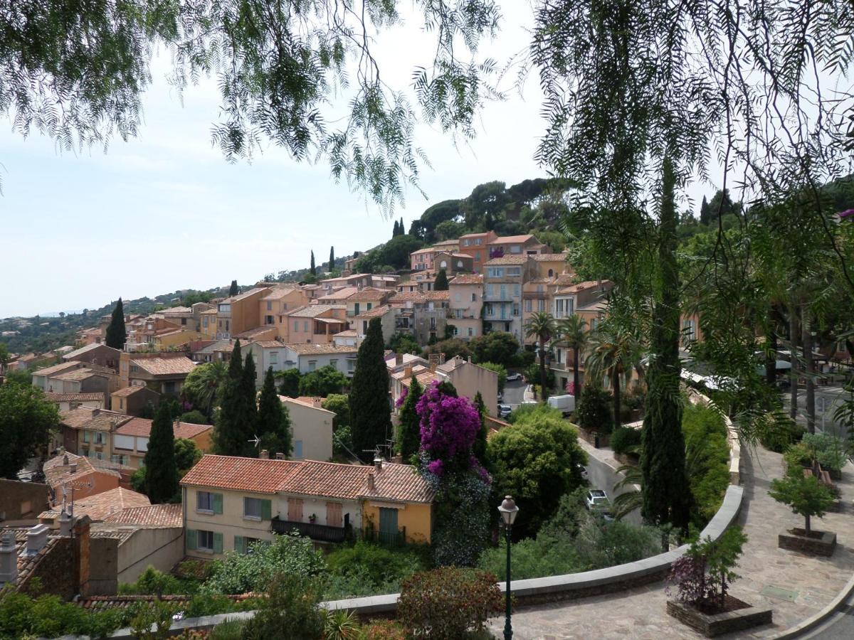 T2 Terrasse, Bormes Les Mimosas La Faviere, 5 Pers, 5 Mn A Pieds Des Plages Et Commerces Kültér fotó